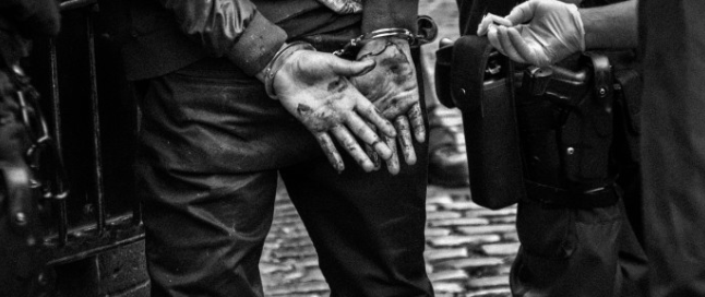 donna si difende con spray antiaggressione: arrestato l’ex compagno